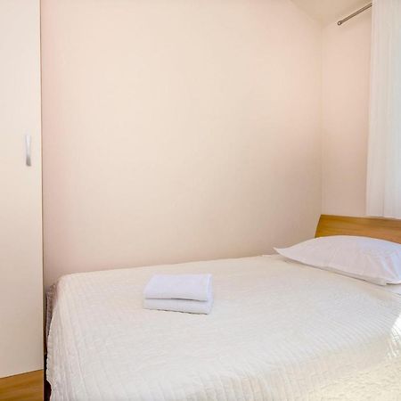 Apartments Katic ราชานิ ภายนอก รูปภาพ
