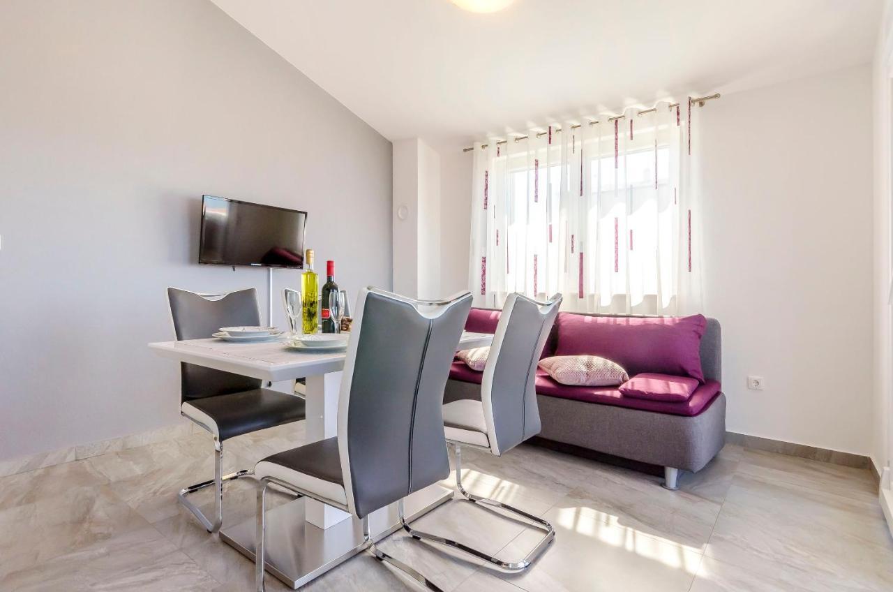 Apartments Katic ราชานิ ภายนอก รูปภาพ