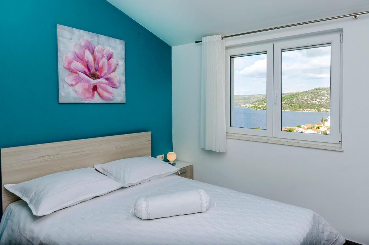 Apartments Katic ราชานิ ภายนอก รูปภาพ