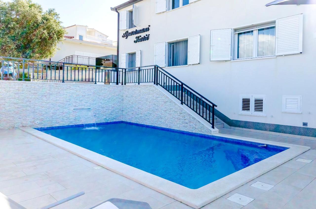 Apartments Katic ราชานิ ภายนอก รูปภาพ