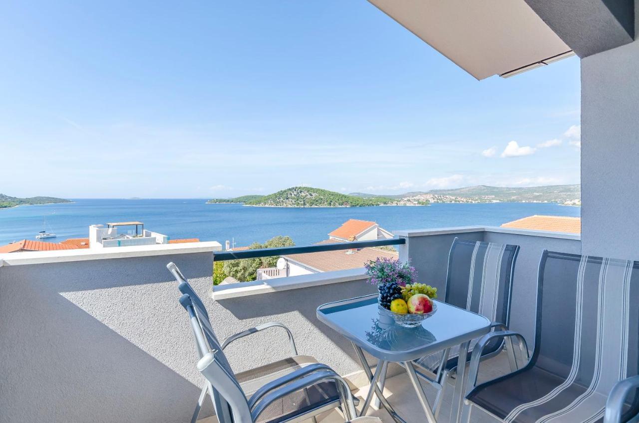 Apartments Katic ราชานิ ภายนอก รูปภาพ