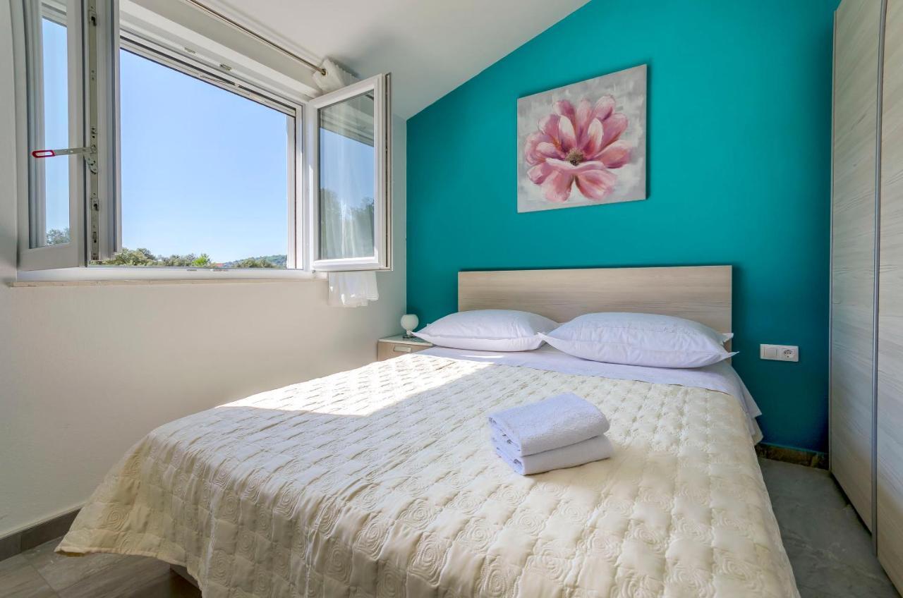 Apartments Katic ราชานิ ภายนอก รูปภาพ